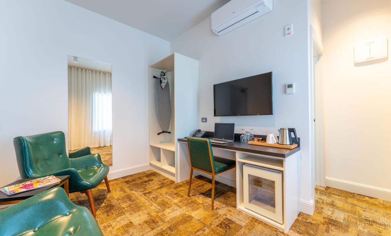 טימארו The Grosvenor Hotel מראה חיצוני תמונה